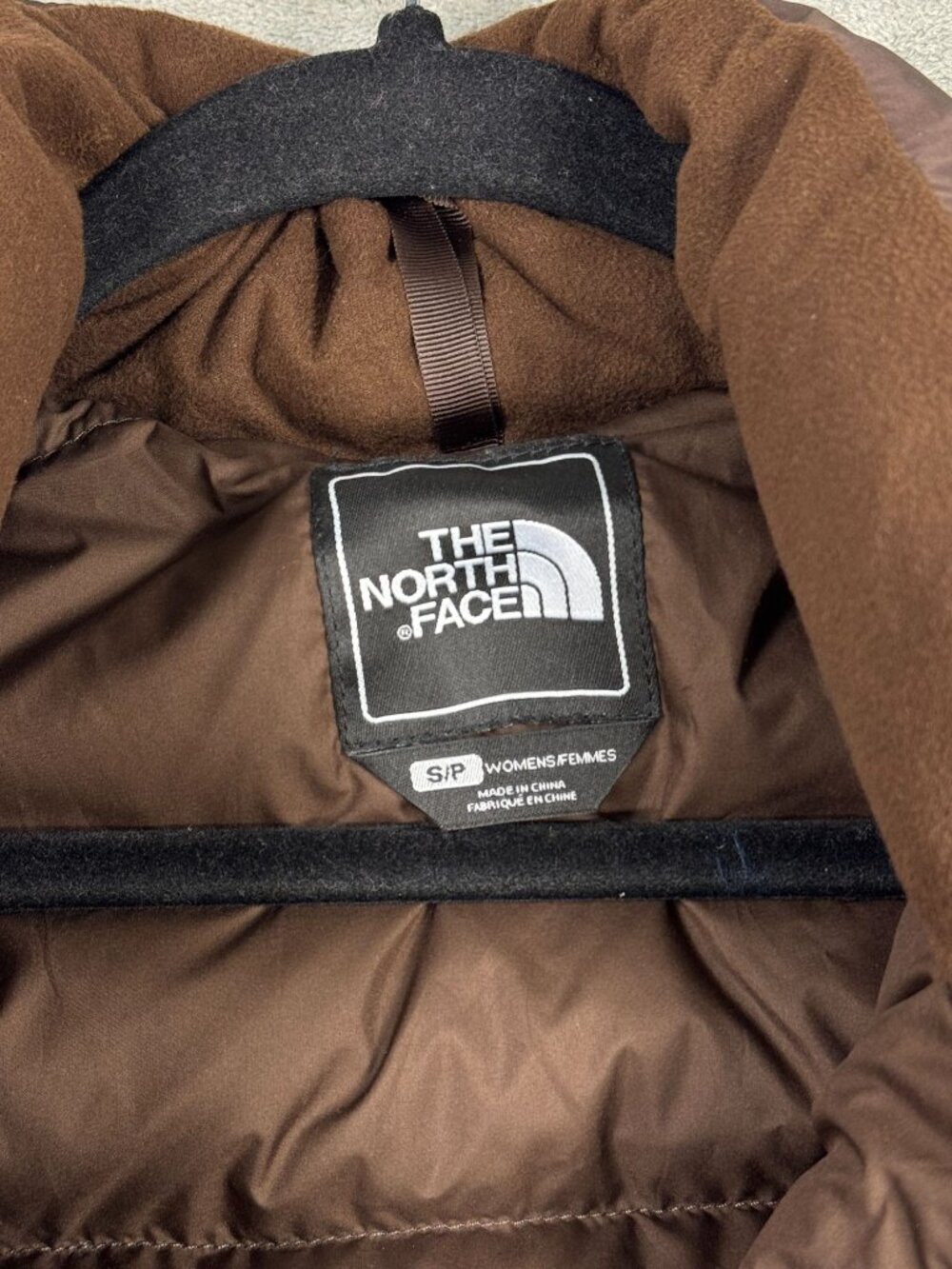 The North Face 1996 Retro Nuptse 700 Goose Down Puffer Vest Womens S Brown - Picture 10 of 13
